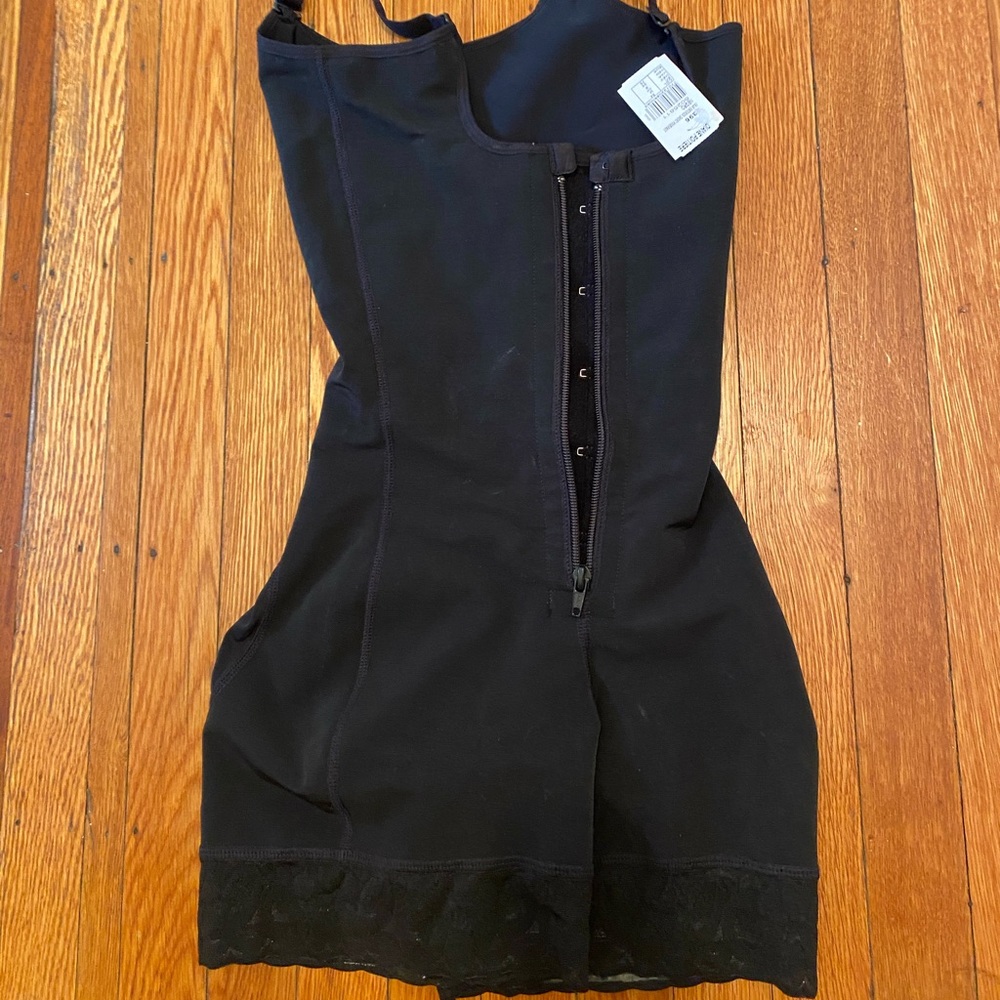 NWT faja